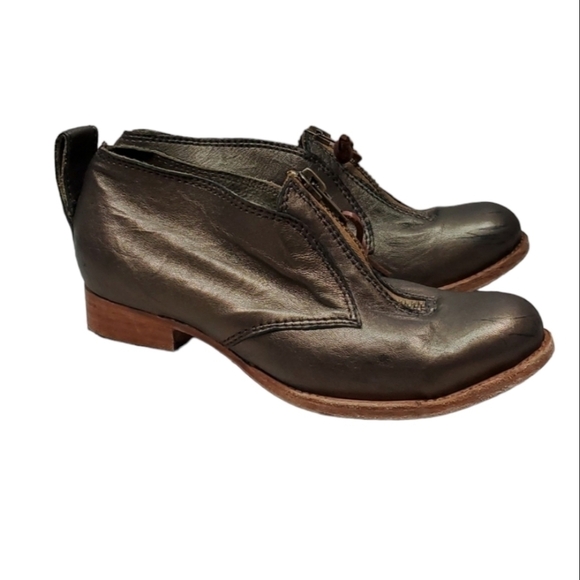 Free People Jim Barnier Womens Boho Leather Moto Heels shoes sz 9.5 USA - Picture 1 of 16